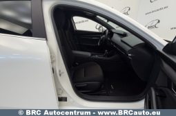 Mazda 3 2.0 Skyactiv-G Automatas 2021 full