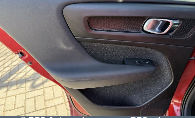 Volvo XC 40 2.0 T5 AWD R-Design Automatas 2019 full