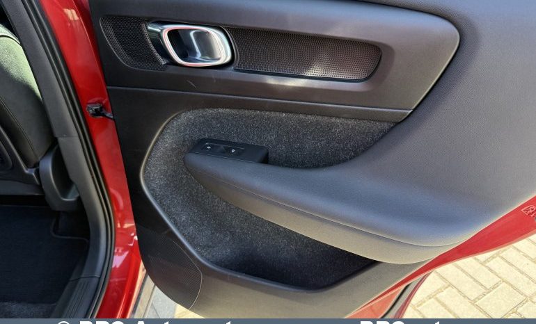 Volvo XC 40 2.0 T5 AWD R-Design Automatas 2019 full