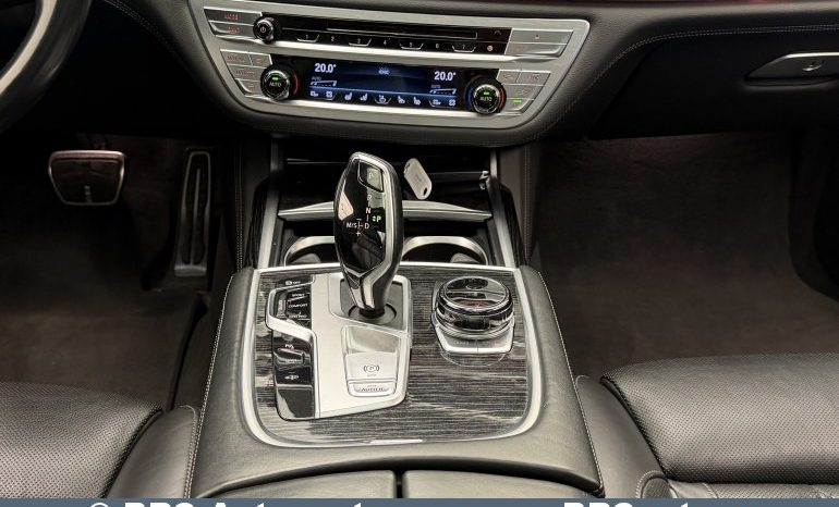 BMW 750 i Long Automatas 2018 full
