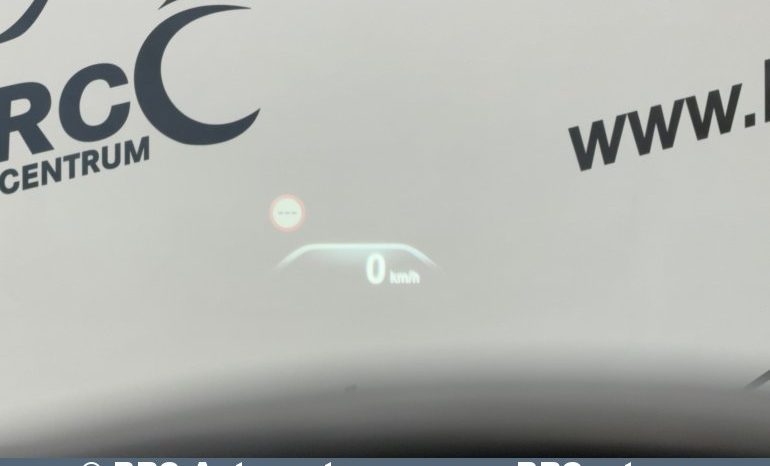 BMW 750 i Long Automatas 2018 full