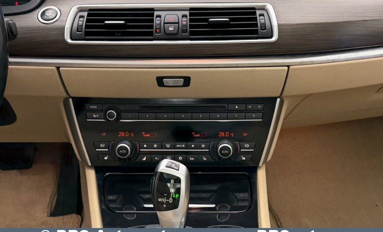 BMW 530 Gran Turismo 3.0d Automatas 2010 full