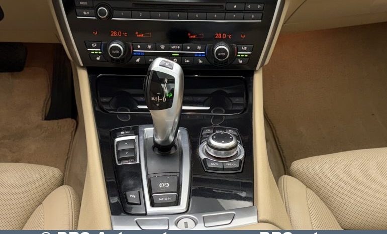 BMW 530 Gran Turismo 3.0d Automatas 2010 full