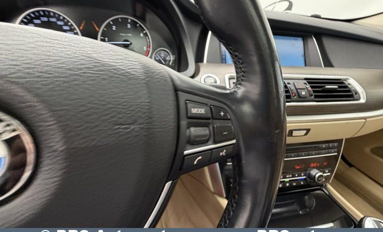 BMW 530 Gran Turismo 3.0d Automatas 2010 full