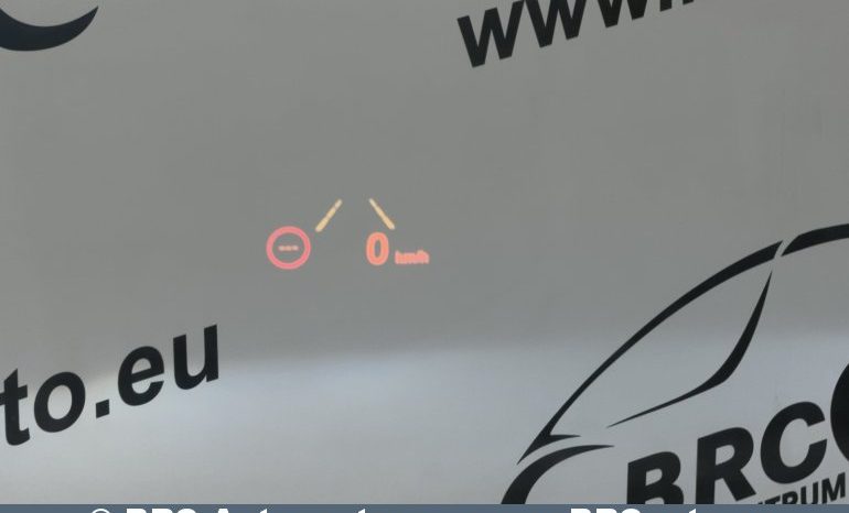 BMW 530 Gran Turismo 3.0d Automatas 2010 full