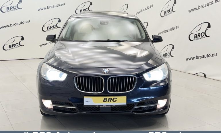 BMW 530 Gran Turismo 3.0d Automatas 2010 full