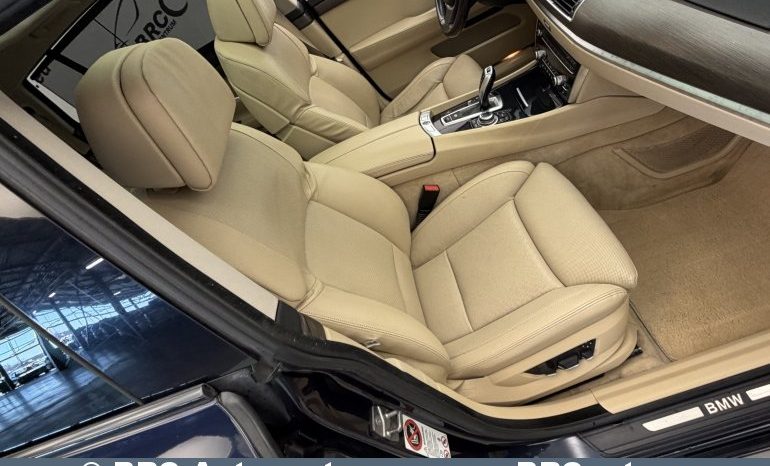 BMW 530 Gran Turismo 3.0d Automatas 2010 full