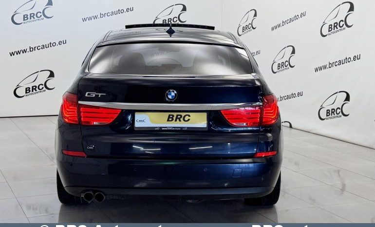 BMW 530 Gran Turismo 3.0d Automatas 2010 full