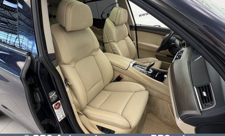 BMW 530 Gran Turismo 3.0d Automatas 2010 full