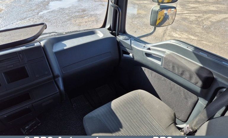 MAN TGL 12.220 4X2 BL 2011 full