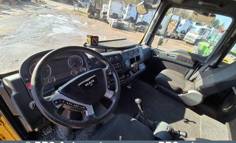 MAN TGL 12.220 4X2 BL 2011 full