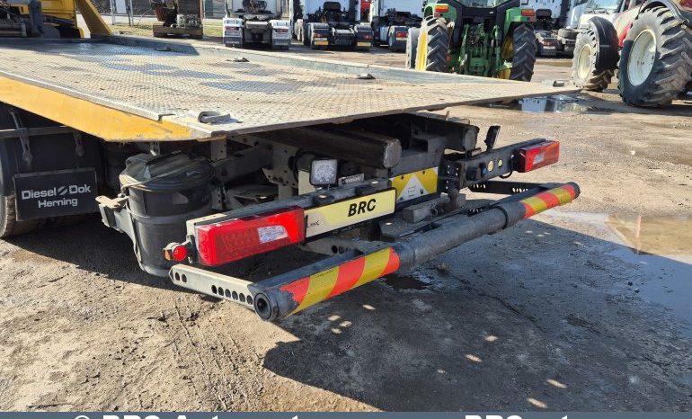 MAN TGL 12.220 4X2 BL 2011 full