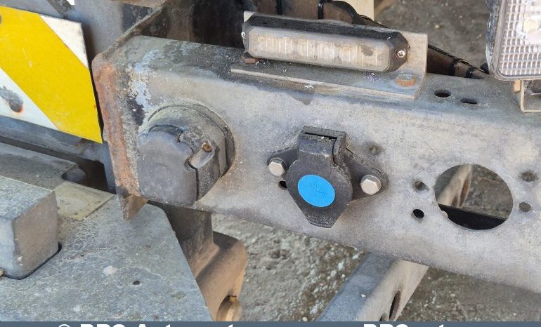 MAN TGL 12.220 4X2 BL 2011 full