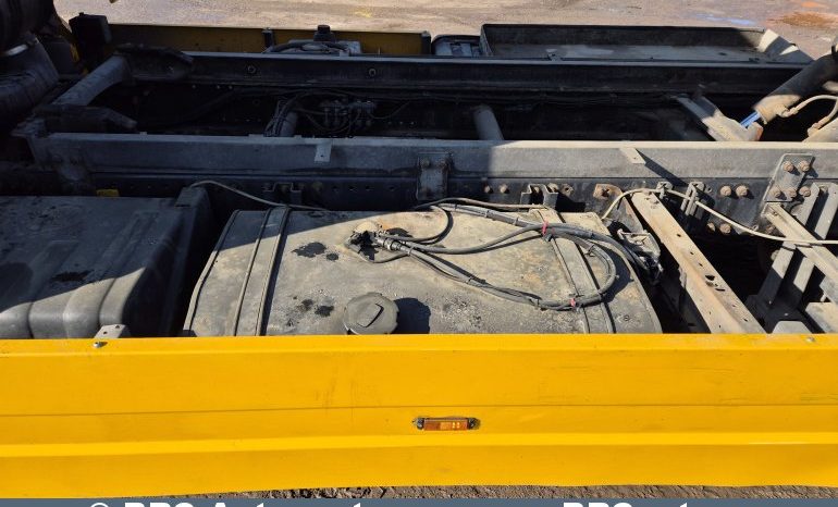 MAN TGL 12.220 4X2 BL 2011 full