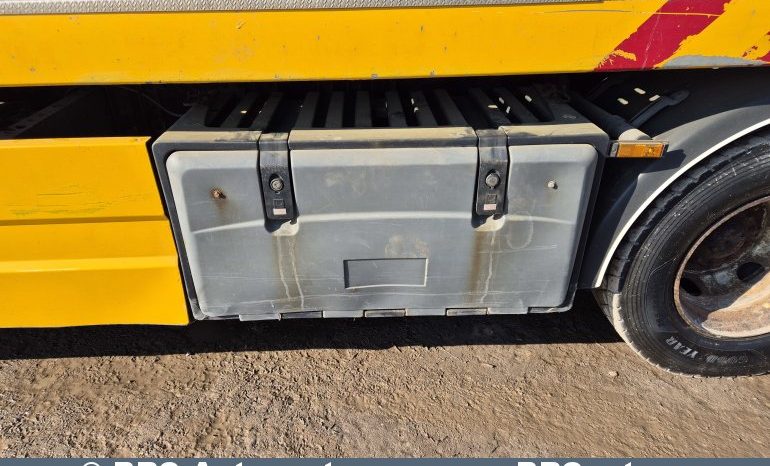 MAN TGL 12.220 4X2 BL 2011 full