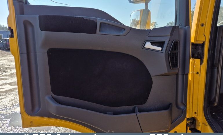 MAN TGL 12.220 4X2 BL 2011 full