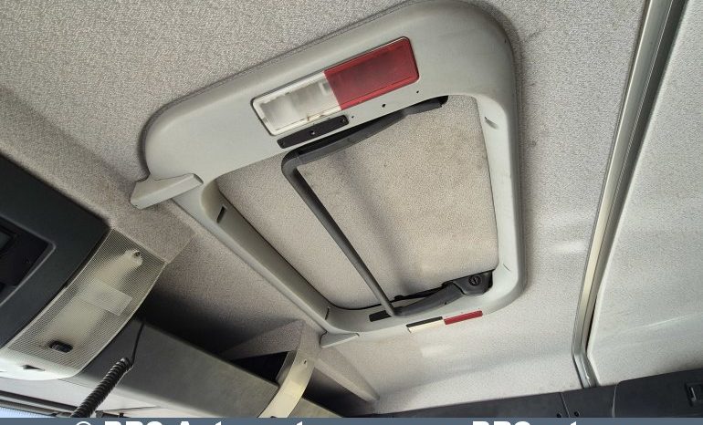 MAN TGL 12.220 4X2 BL 2011 full