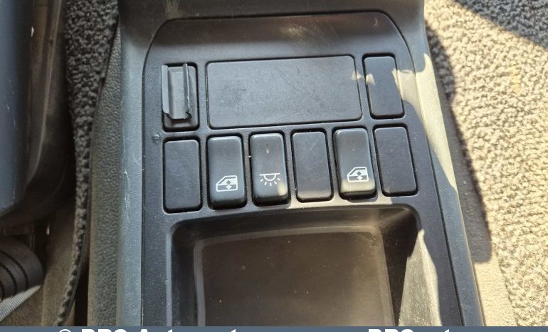 MAN TGL 12.220 4X2 BL 2011 full