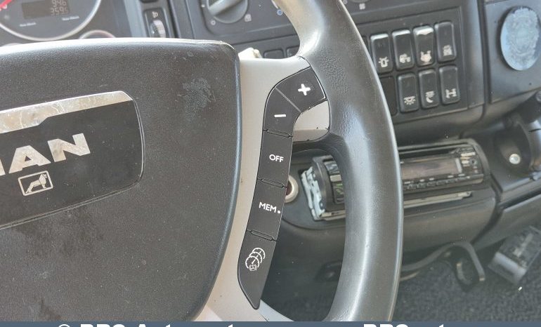 MAN TGL 12.220 4X2 BL 2011 full