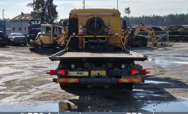 MAN TGL 12.220 4X2 BL 2011 full