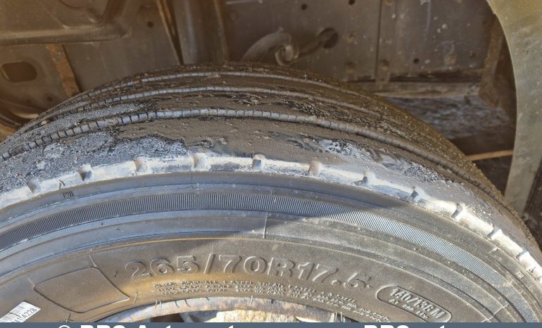 MAN TGL 12.220 4X2 BL 2011 full