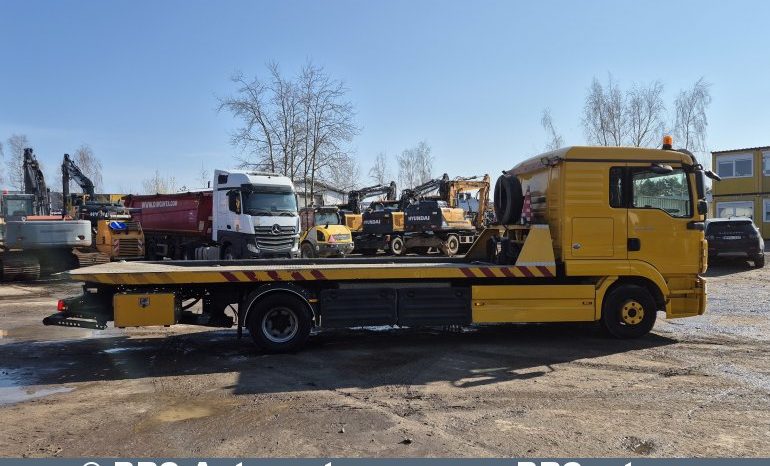 MAN TGL 12.220 4X2 BL 2011 full