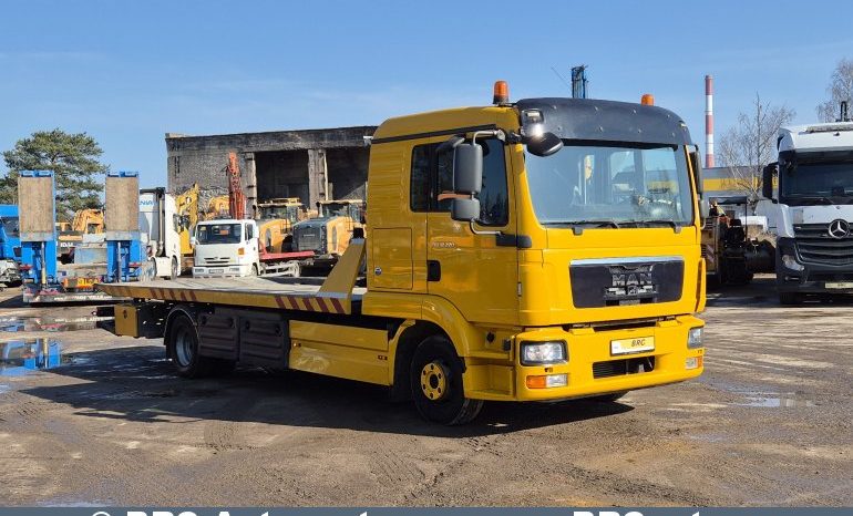 MAN TGL 12.220 4X2 BL 2011 full