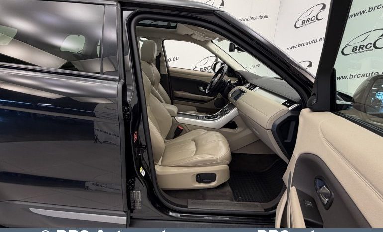 Land Rover Range Rover Evoque  2018 full