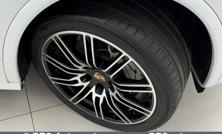 Porsche Cayenne S 3.6 Automatas 2016 full