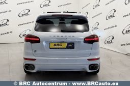 Porsche Cayenne S 3.6 Automatas 2016 full