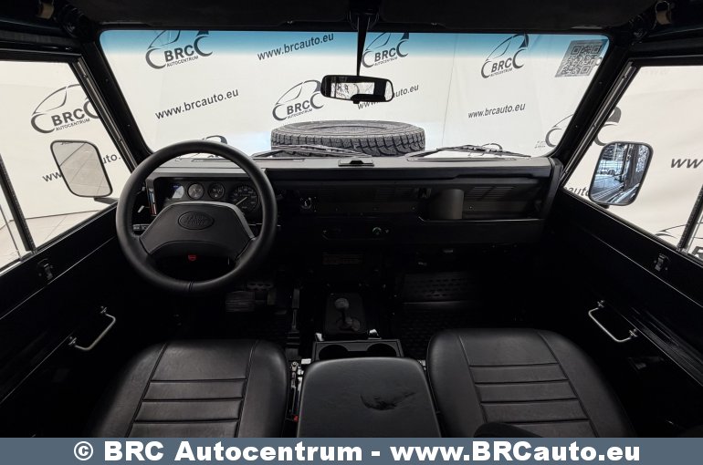 Land Rover Defender 83 kWh Automatas 1996