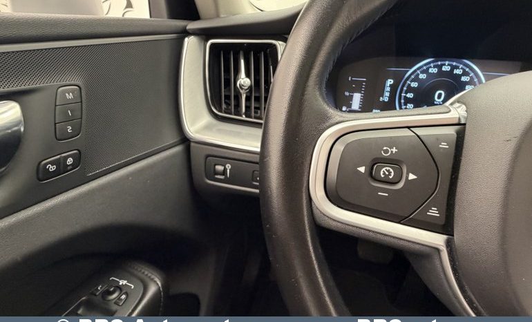 Volvo XC 60 T5 AWD Automatas 2019 full