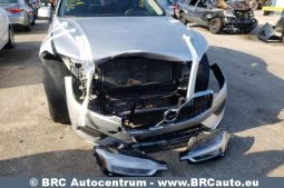 Volvo XC 60 T5 AWD Automatas 2019 full