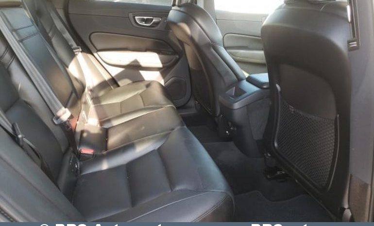 Volvo XC 60 T5 AWD Automatas 2019 full