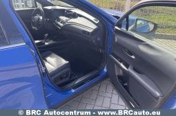 Lexus UX300e 72.8kWh Automatas 2022