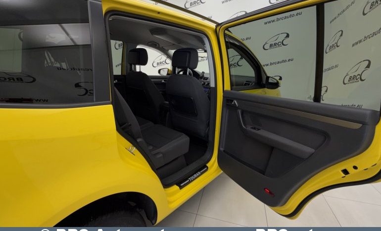 Volkswagen Touran 2.0 TDI Automatas 2012 full