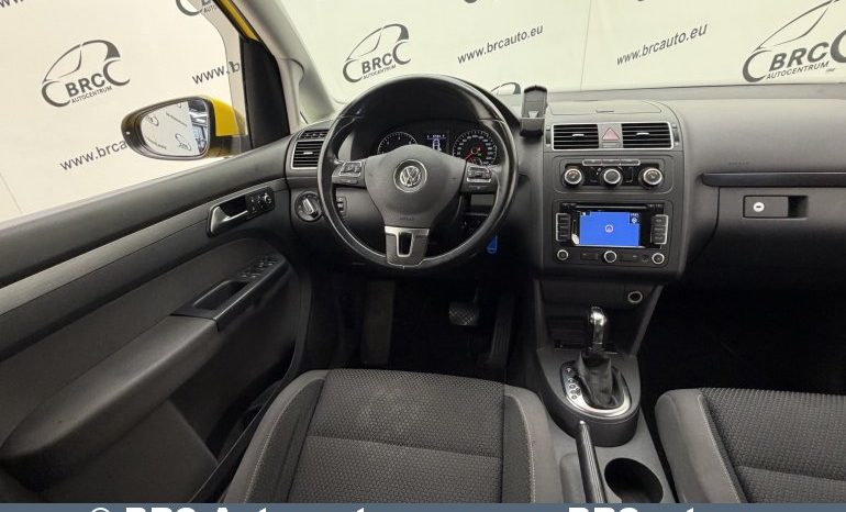 Volkswagen Touran 2.0 TDI Automatas 2012 full