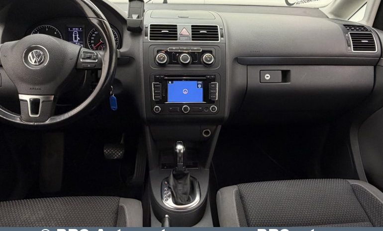 Volkswagen Touran 2.0 TDI Automatas 2012 full