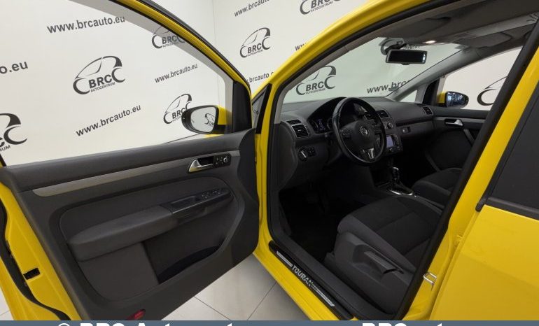 Volkswagen Touran 2.0 TDI Automatas 2012 full