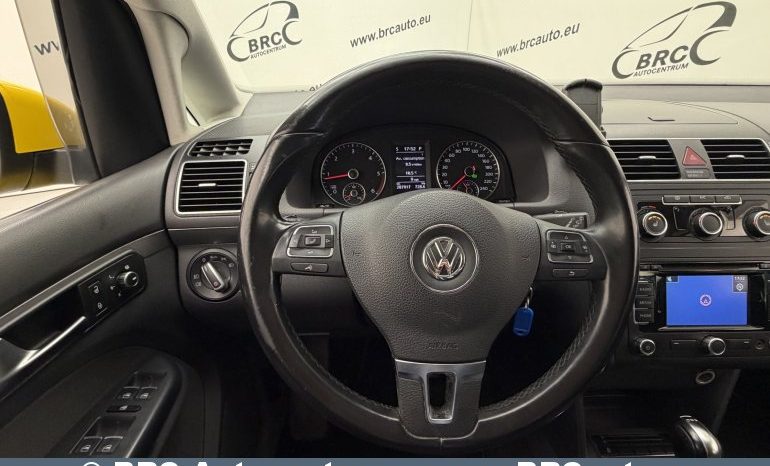 Volkswagen Touran 2.0 TDI Automatas 2012 full