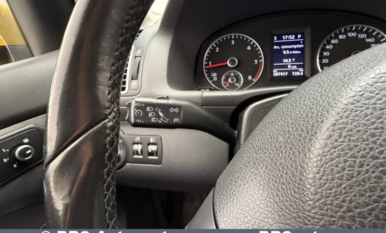 Volkswagen Touran 2.0 TDI Automatas 2012 full