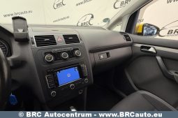 Volkswagen Touran 2.0 TDI Automatas 2012 full