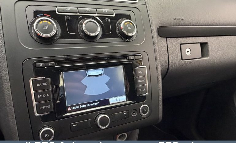 Volkswagen Touran 2.0 TDI Automatas 2012 full