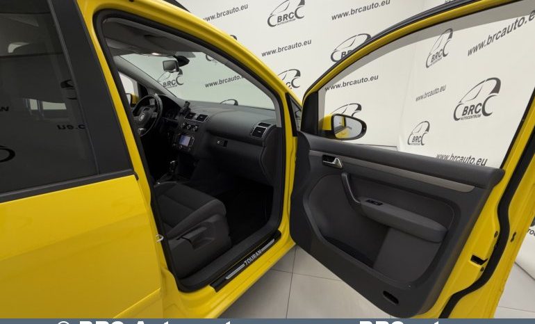 Volkswagen Touran 2.0 TDI Automatas 2012 full