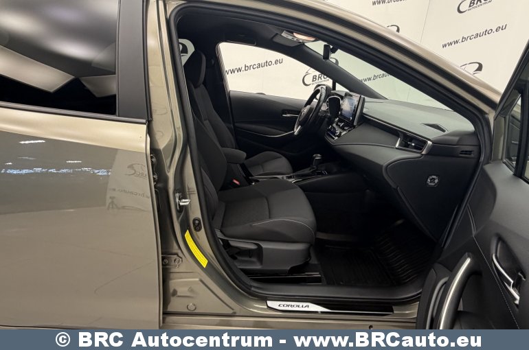 Toyota Corolla 2.0 Hybrid Active Hatchback Automatas 2019