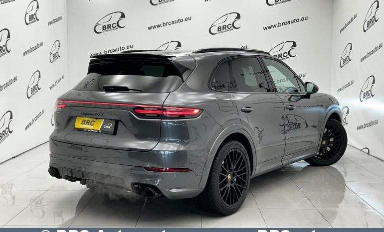 Porsche Cayenne GTS Automatas 2021 full