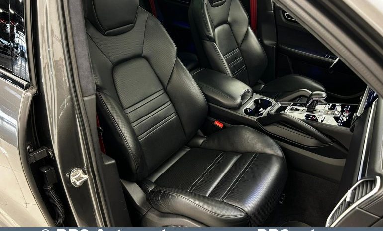 Porsche Cayenne GTS Automatas 2021 full