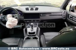 Porsche Cayenne GTS Automatas 2021 full