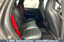 Porsche Cayenne GTS Automatas 2021 full