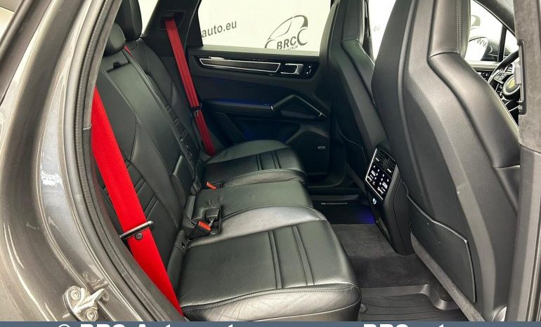 Porsche Cayenne GTS Automatas 2021 full